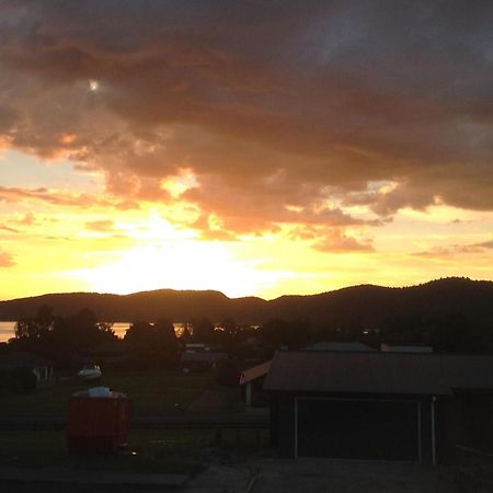 Lochview Bed & Breakfast Kinloch Bagian luar foto