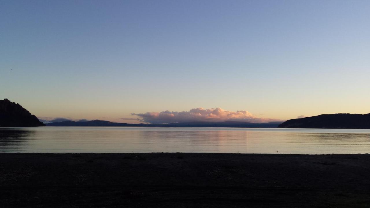 Lochview Bed & Breakfast Kinloch Bagian luar foto